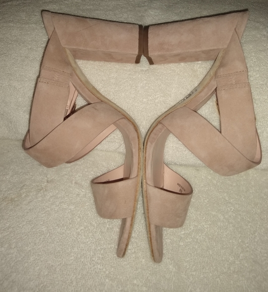 Kate Spade Orchid suede block heel sandals. 9 - Picture 5 of 8